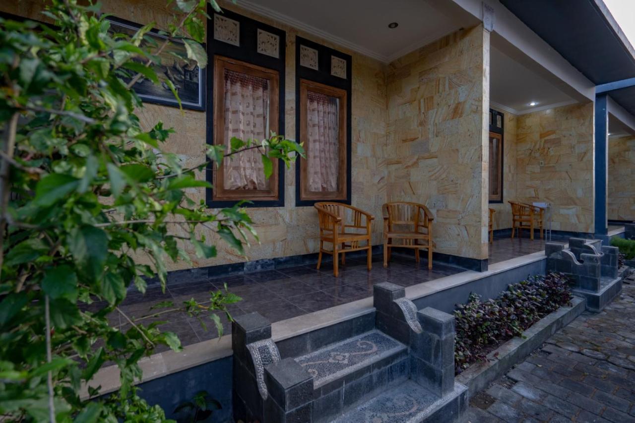 Villa Amari By Wizzela Batumadeg Exterior foto