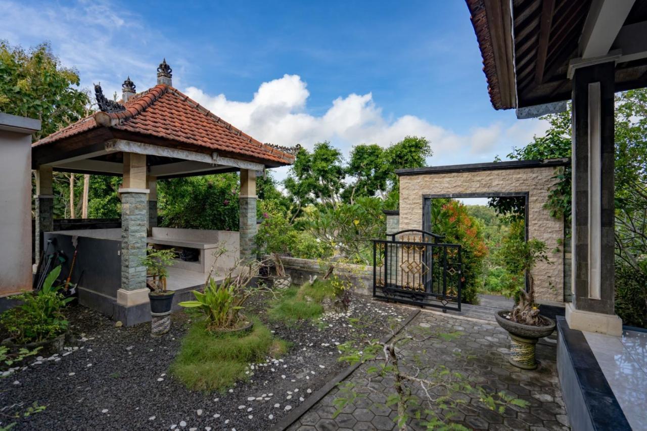 Villa Amari By Wizzela Batumadeg Exterior foto